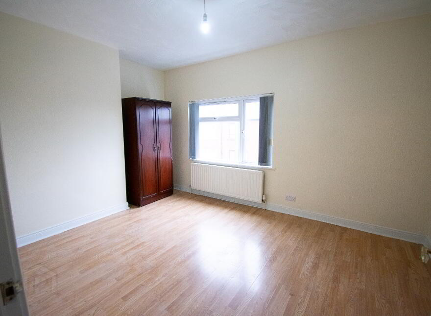34 Moat Road, Ballymena, BT42 4DA