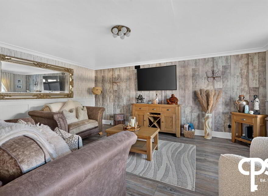 172 Upper Dunmurry Lane, Dunmurry, Belfast, BT17 0HE