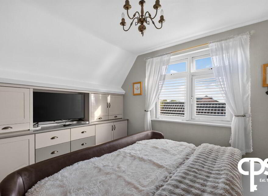 172 Upper Dunmurry Lane, Dunmurry, Belfast, BT17 0HE