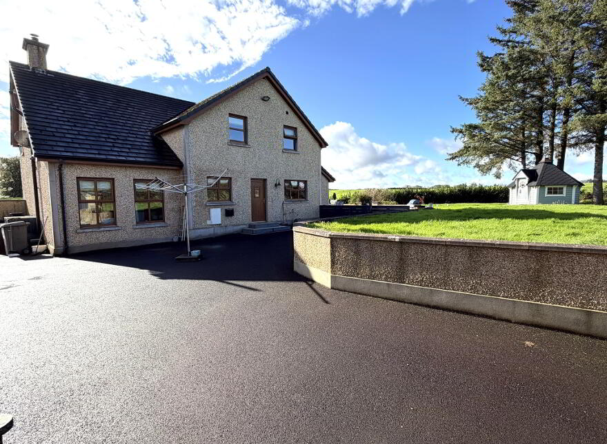 3 Ballyreagh Close, Clough, Ballymena, BT44 9QR
