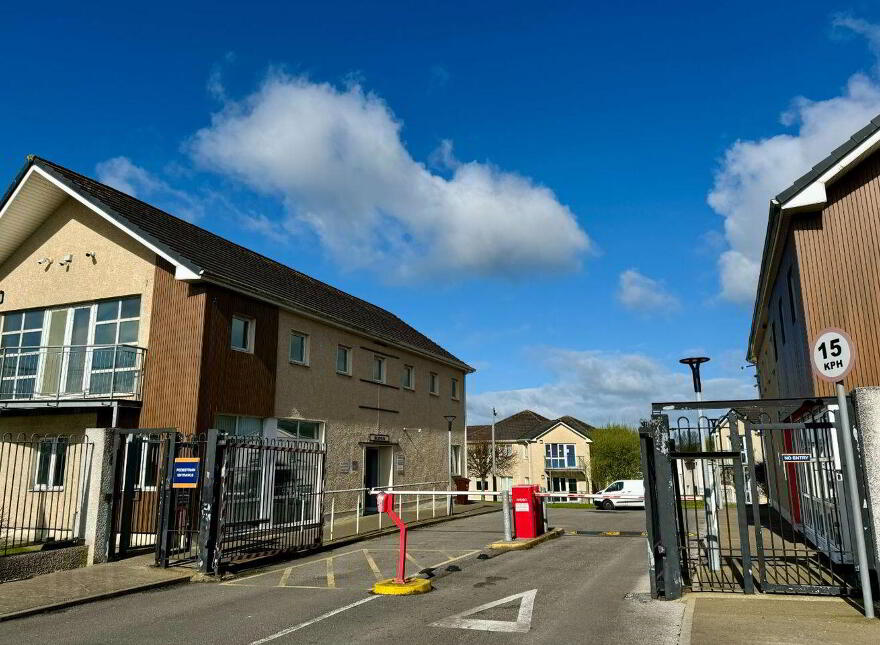 Thomond Student Village, Student's Pavilion, Thomond Village, Moylish, V94NN6E