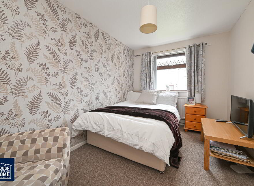 36 Carlisle Square, Belfast, BT15 2PU