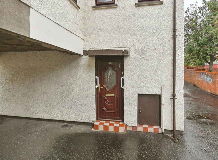 36 Carlisle Square, Belfast, BT15 2PU