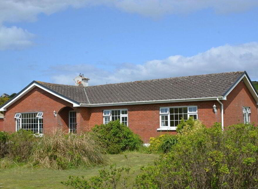 High Acre, Ballyvogue, Goleen, P81RV12