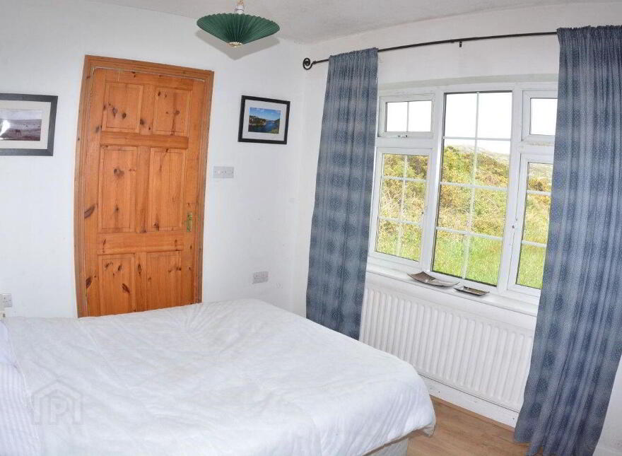 High Acre, Ballyvogue, Goleen, P81RV12