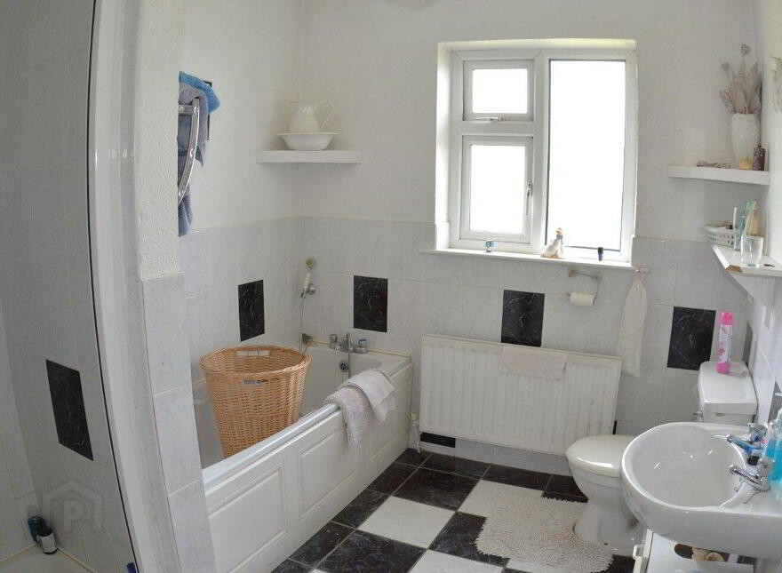 High Acre, Ballyvogue, Goleen, P81RV12