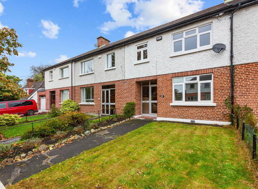 37 St Enda's Drive, Rathfarnham, Dublin 14, D14N738