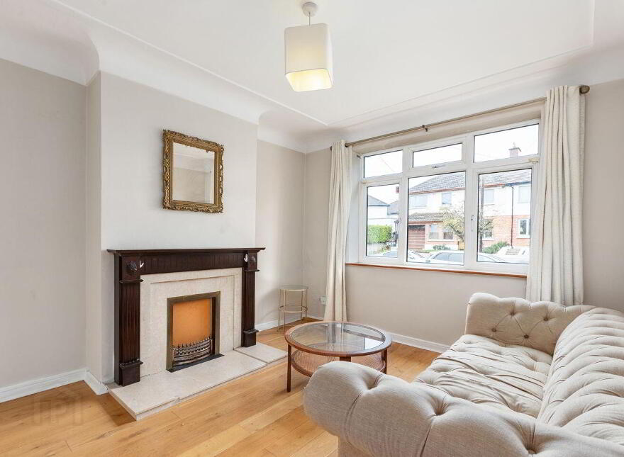 37 St Enda's Drive, Rathfarnham, Dublin 14, D14N738