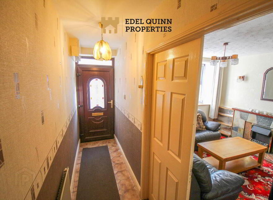7 Water Street, Donegal Town, F94R5C9