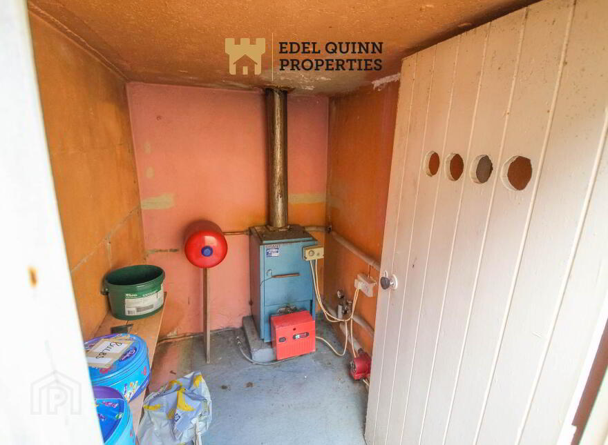 7 Water Street, Donegal Town, F94R5C9