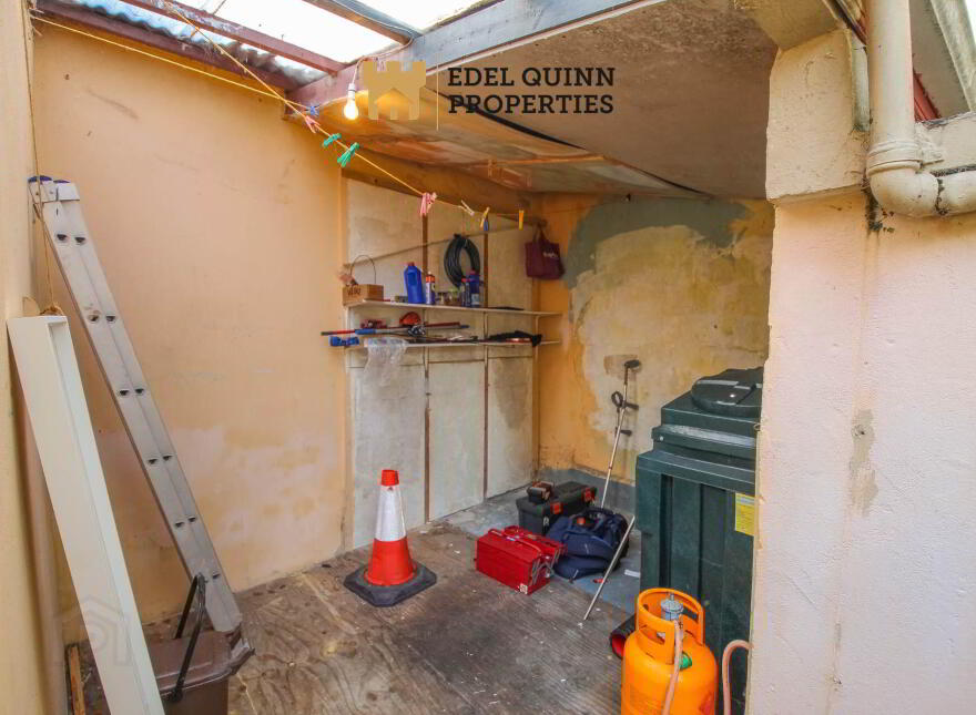 7 Water Street, Donegal Town, F94R5C9