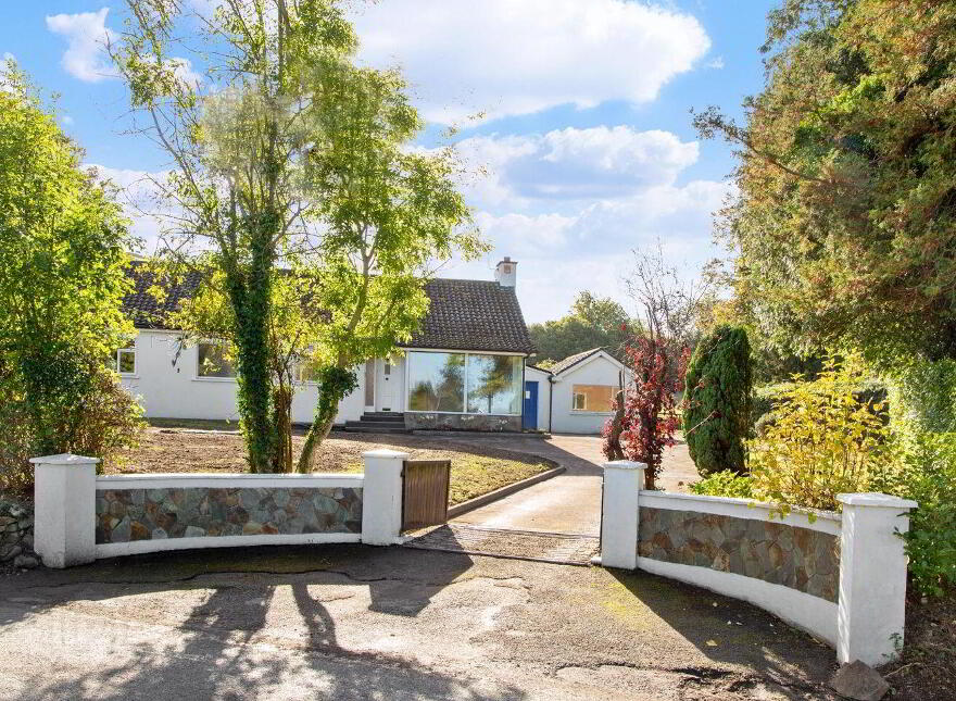 Hedgerow, The Bungalow, Ballybawn Lower, Kilmacanogue, Killough, A98C952