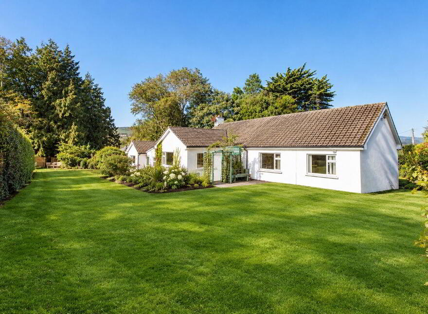 Hedgerow, The Bungalow, Ballybawn Lower, Kilmacanogue, Killough, A98C952