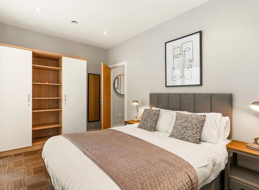 235 The Kestrel Building, Heuston South Quarter, Saint John's Road We...Dublin 8, D08YR24