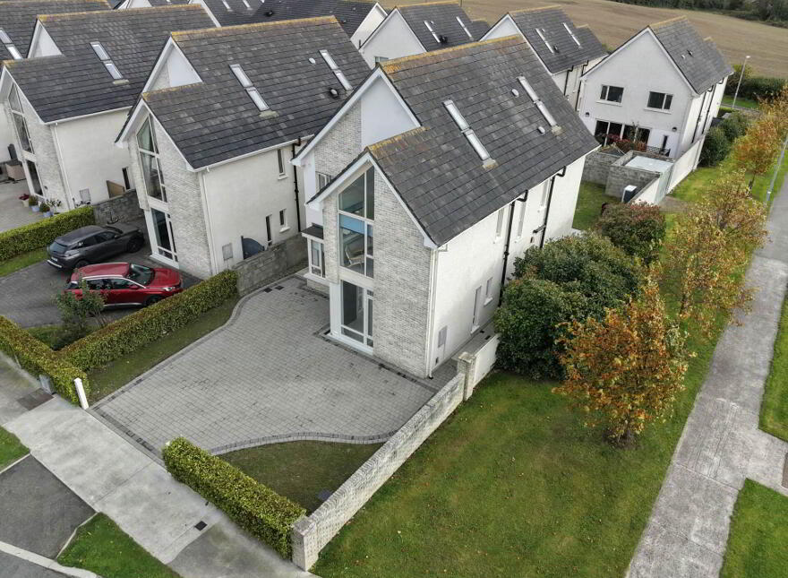 13 Seaview Drive, Cnoc, Blackrock, A91HH9R