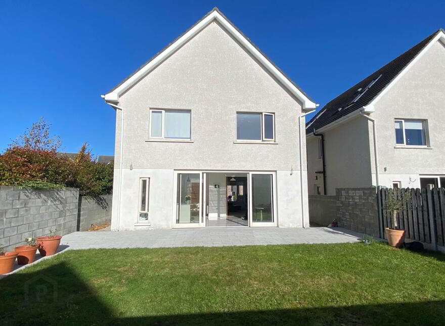 13 Seaview Drive, Cnoc, Blackrock, A91HH9R