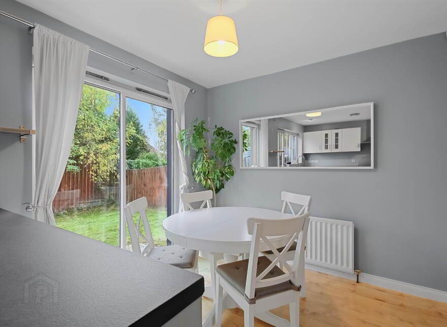 4 Churchland Close, Holywood, BT18 9LF