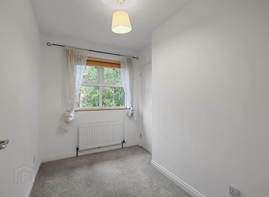 4 Churchland Close, Holywood, BT18 9LF
