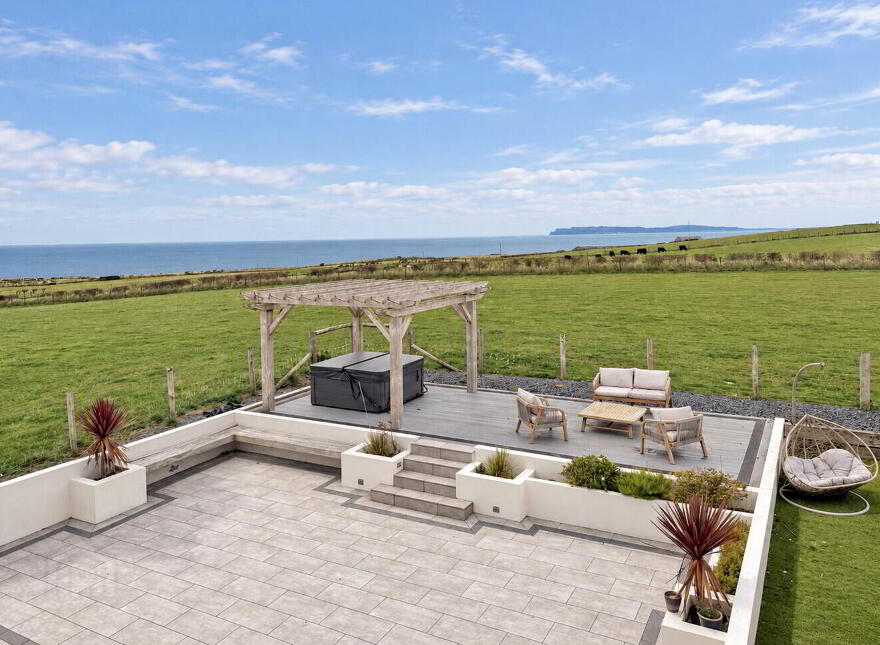 238 Causeway Road, Dunseverick, Bushmills, BT57 8SY