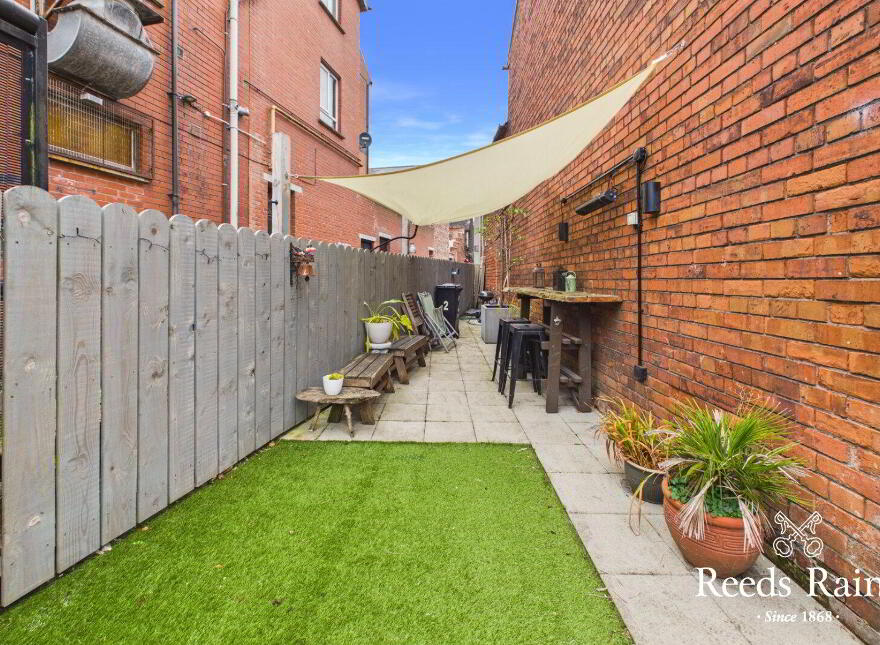 2 Elaine Street, Stranmillis, Belfast, BT9 5AR