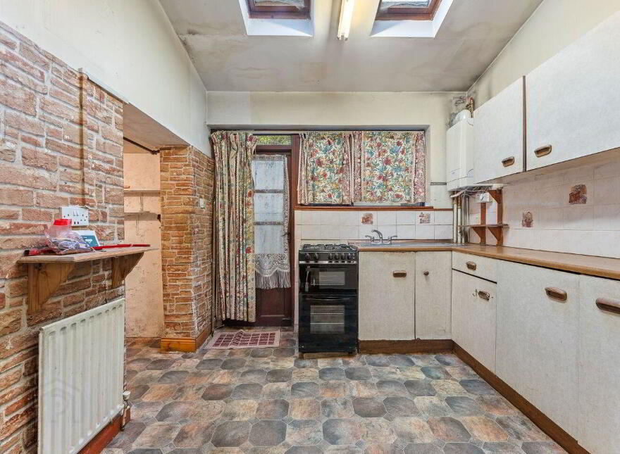 Yorkland House, 12 St. Patrick's Terrace, Lower Glanmire Road, Cork City Centre, T23NY00