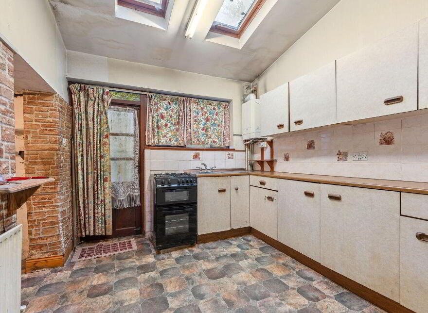 Yorkland House, 12 St. Patrick's Terrace, Lower Glanmire Road, Cork City Centre, T23NY00