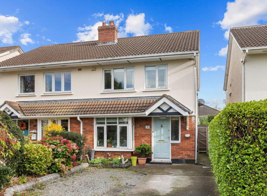 4 Glencairn Grove, The Gallops, Leopardstown, Leopardstown, D18C5T3