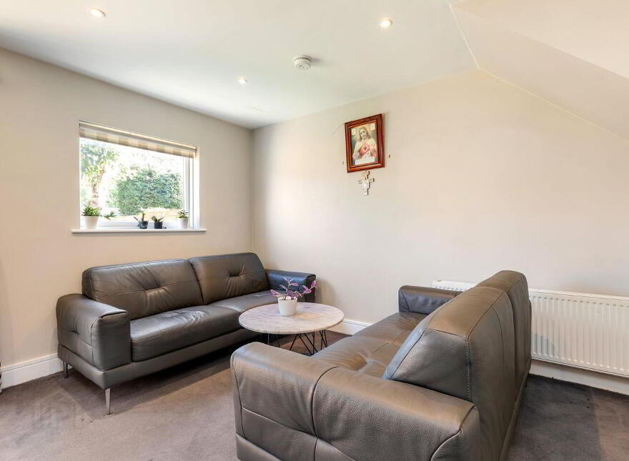 4 Glencairn Grove, The Gallops, Leopardstown, Leopardstown, D18C5T3