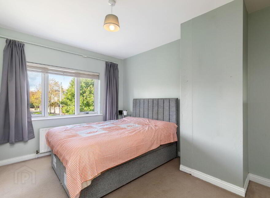 4 Glencairn Grove, The Gallops, Leopardstown, Leopardstown, D18C5T3