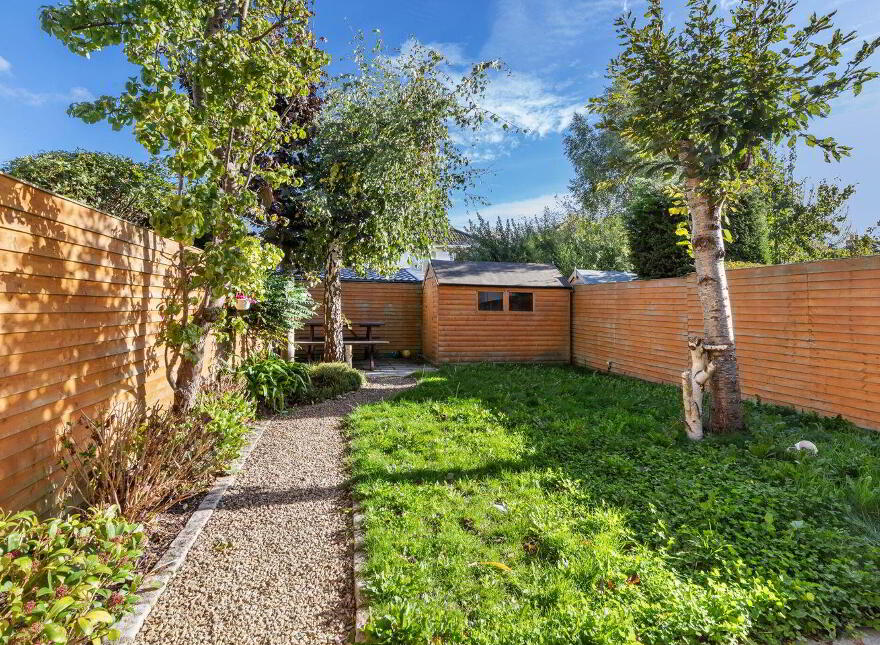 4 Glencairn Grove, The Gallops, Leopardstown, Leopardstown, D18C5T3