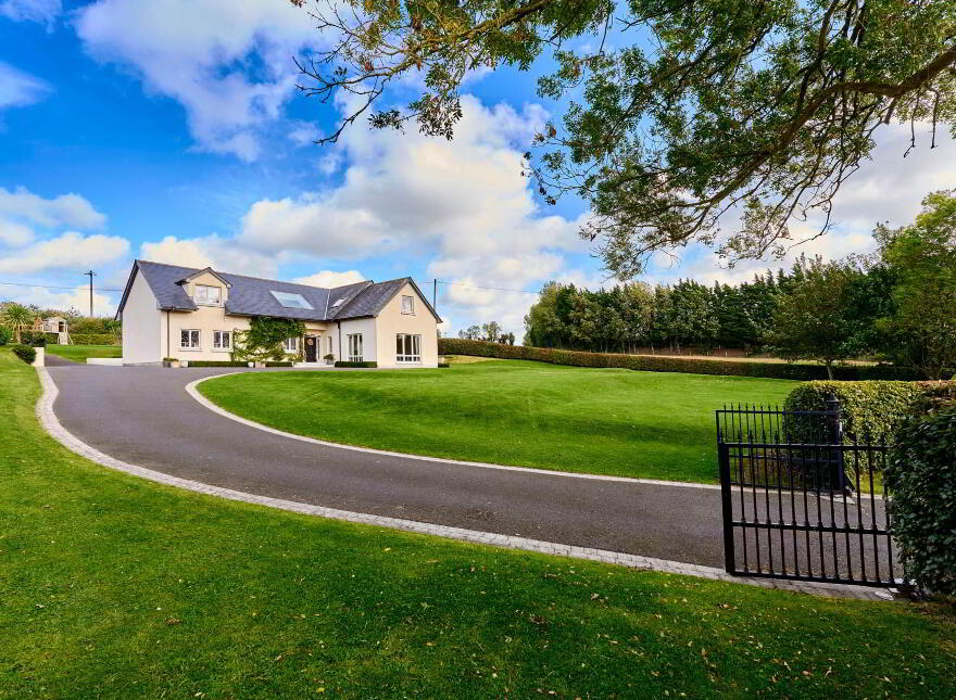 Lismullen, Garlow Cross, Navan, C15E4PW