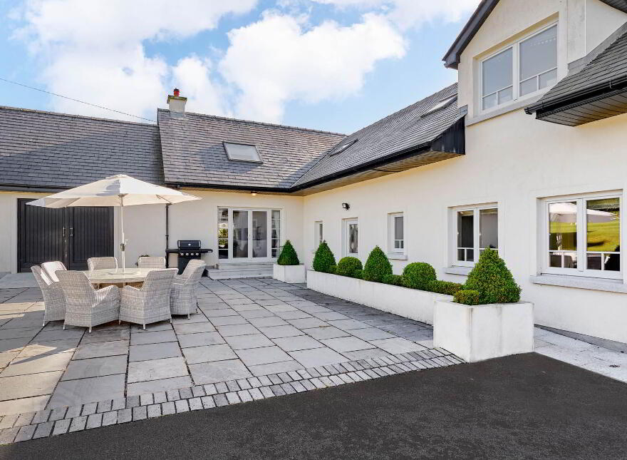 Lismullen, Garlow Cross, Navan, C15E4PW