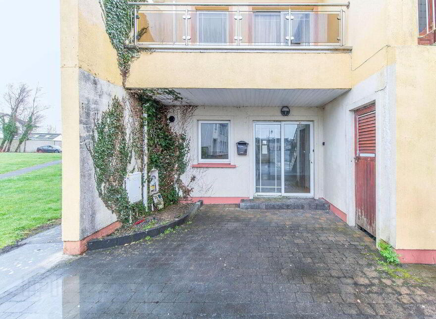 80 Frenchpark, Oranmore, H91F544