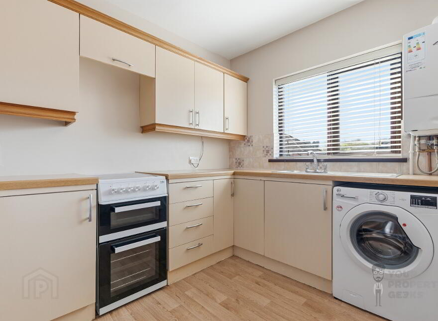 Flat 8 Lynden Gate, 50 Knockbreda Road, Belfast, BT6 0JB