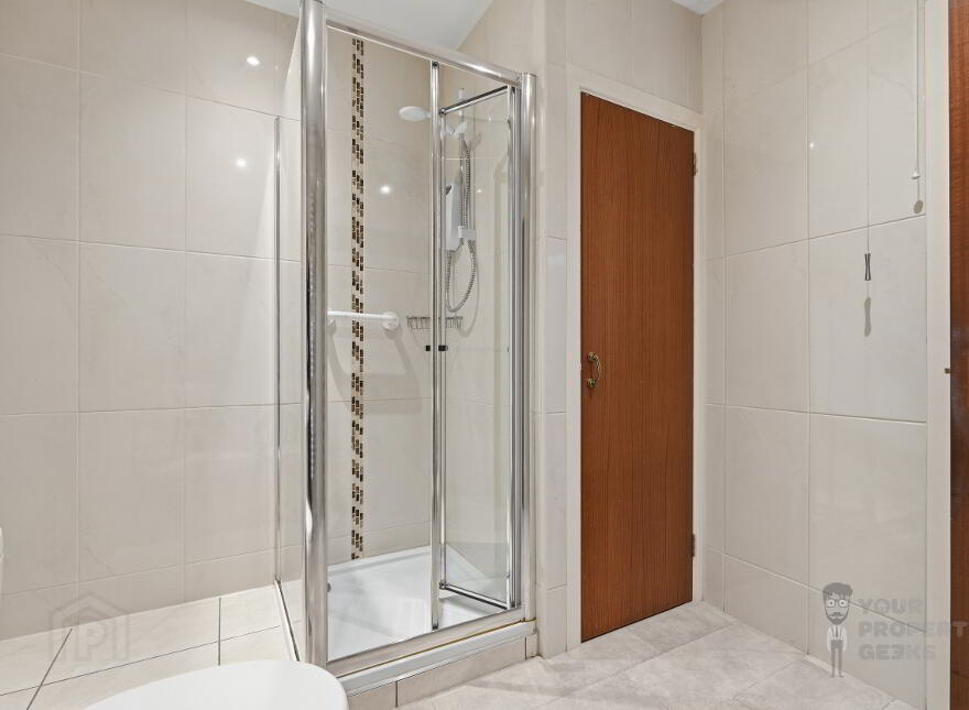 Flat 8 Lynden Gate, 50 Knockbreda Road, Belfast, BT6 0JB
