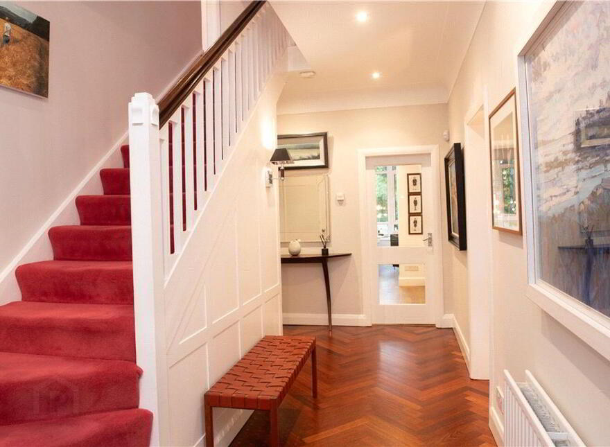 6 Saval Park Road, Dalkey, A96X962