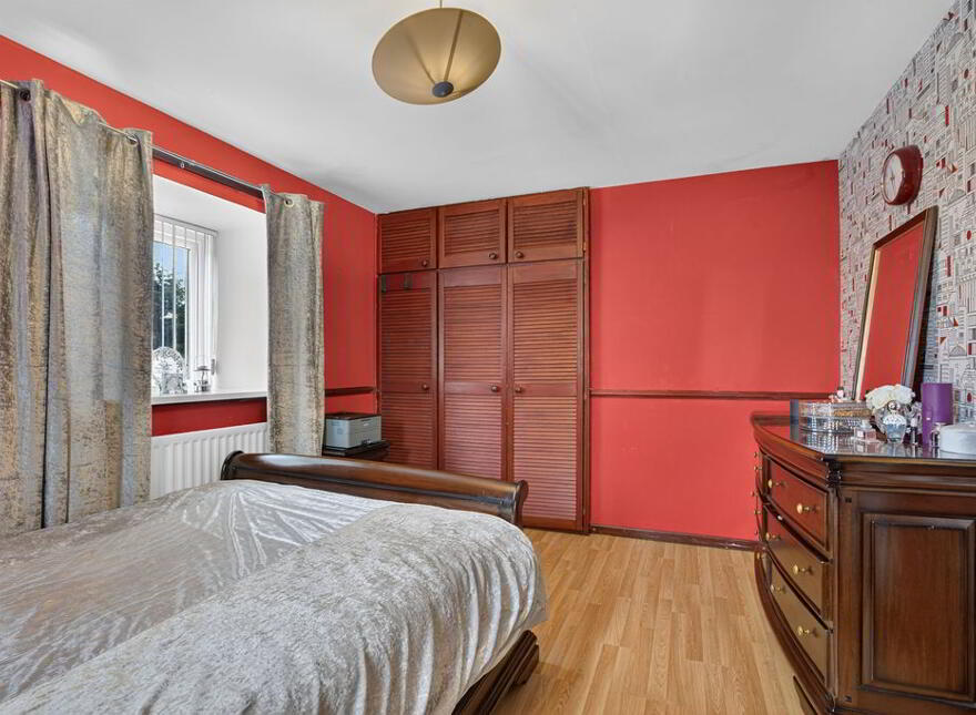8 The Isles, Antrim, BT41 4UR