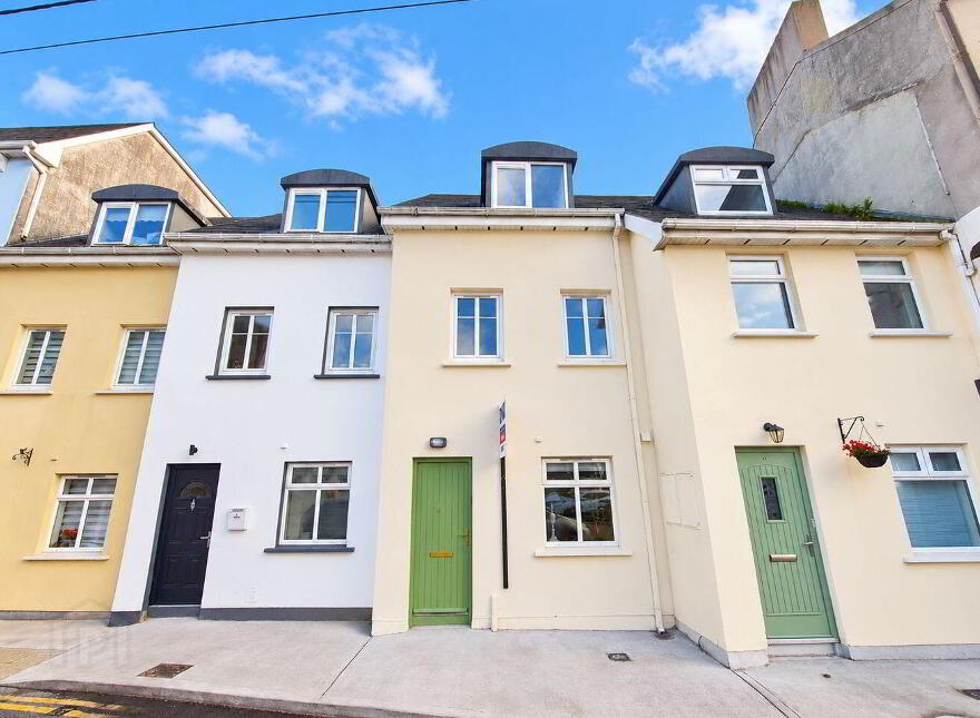 12 Main Street, Passage West, T12WV8K