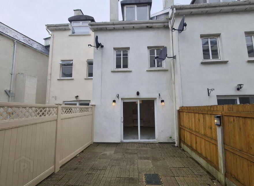 12 Main Street, Passage West, T12WV8K