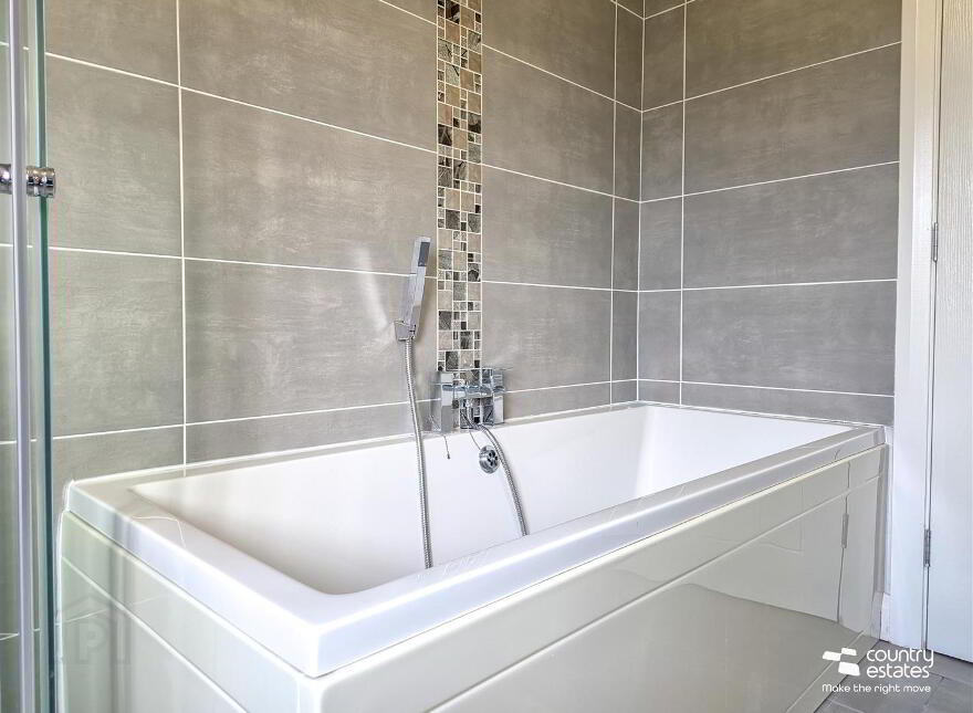 7 Earlsfort, Ballyrobert, Ballyclare, Newtownabbey, BT39 9AH