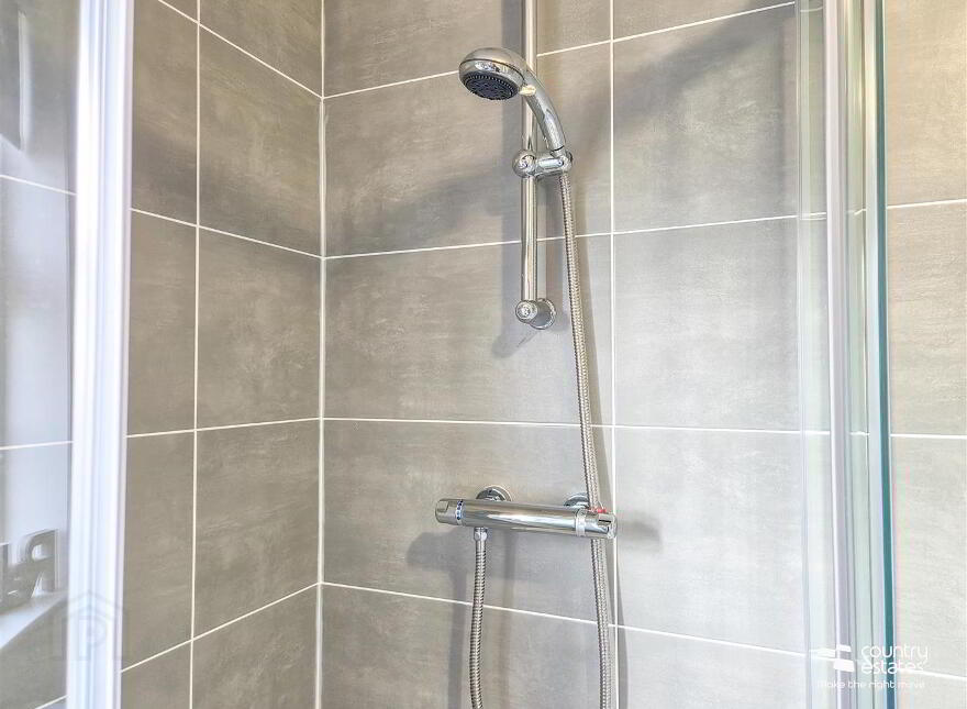 7 Earlsfort, Ballyrobert, Ballyclare, Newtownabbey, BT39 9AH