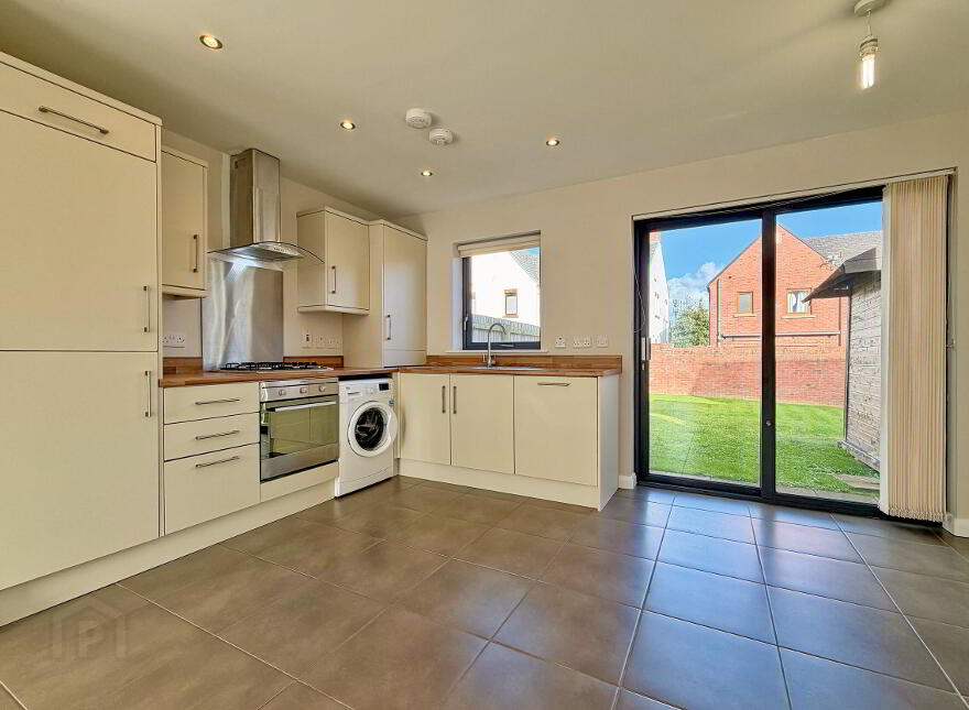 8 Galvally Close, Portstewart, BT55 7TZ