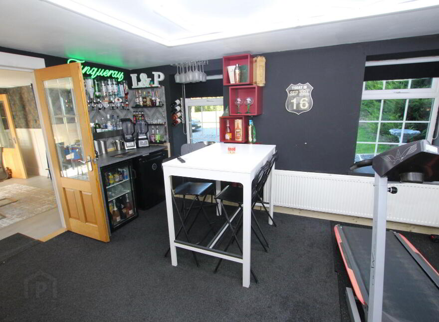 61 Belfast Road, Nutts Corner, Crumlin, BT29 4TJ