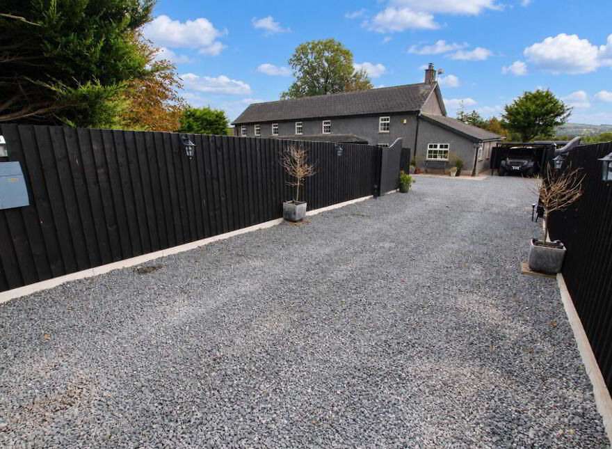 61 Belfast Road, Nutts Corner, Crumlin, BT29 4TJ