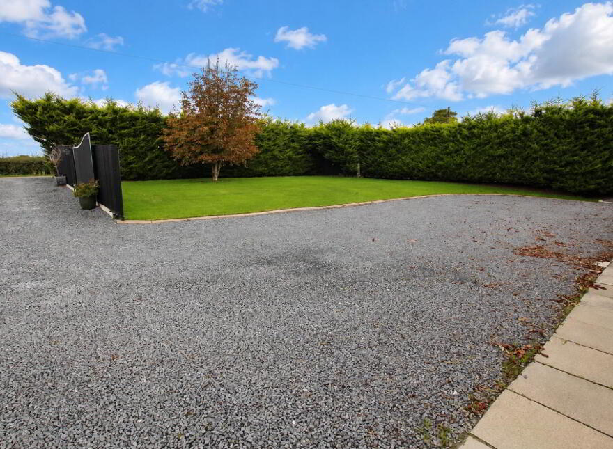 61 Belfast Road, Nutts Corner, Crumlin, BT29 4TJ
