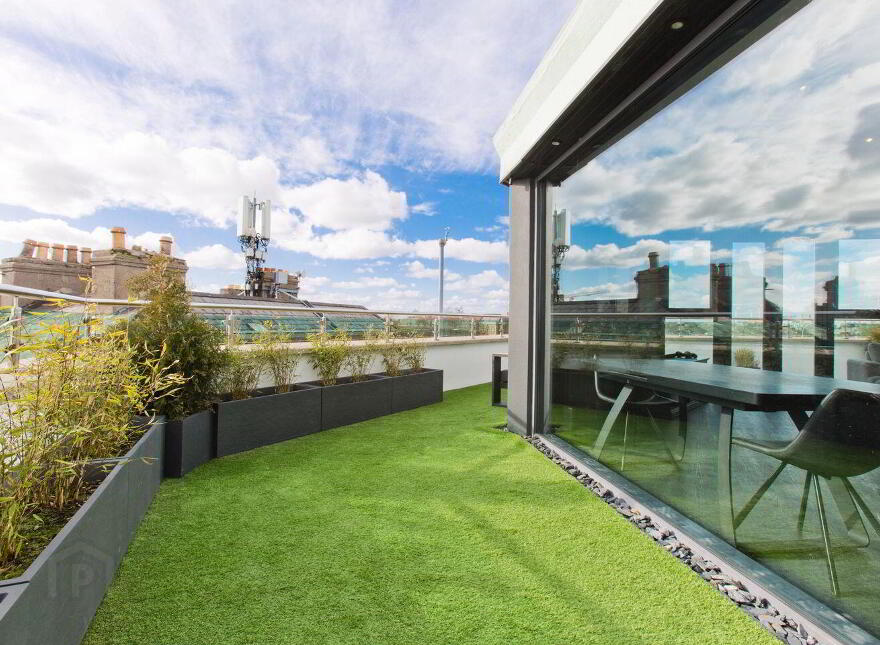 The Penthouse, 10 Grove Village, Grove Road, Rathmines, Rathmines, D06PK85