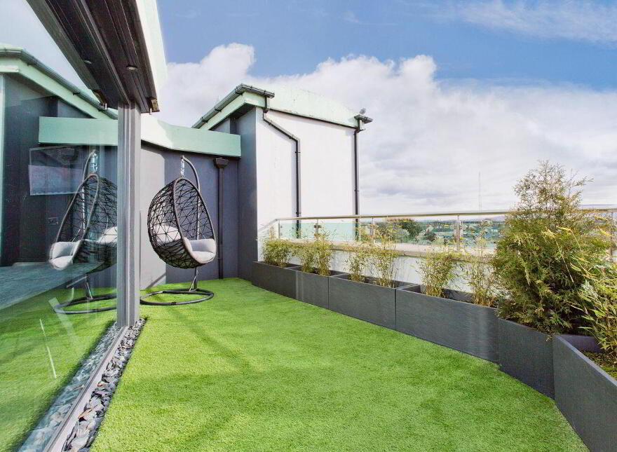 The Penthouse, 10 Grove Village, Grove Road, Rathmines, Rathmines, D06PK85