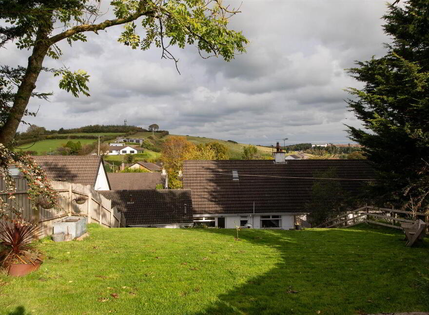11 Beechgrove, Ballynahinch, BT24 8NQ