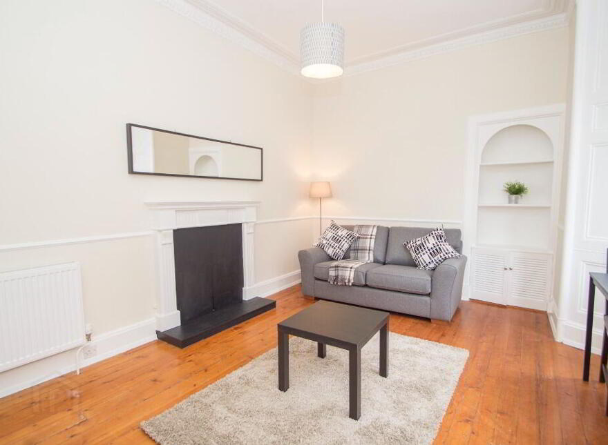 20 Cambusnethan Street, Edinburgh, EH7 5UA