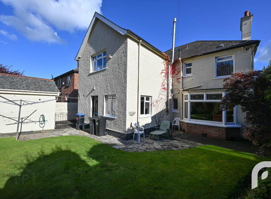 608 Antrim Road, Belfast, BT15 5GN